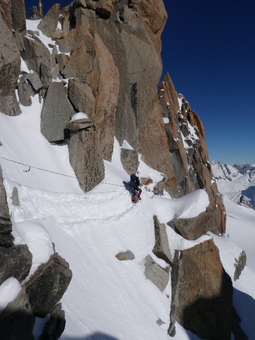 Arete des Cosmiques 40.jpg - Oups, tu es suivi par ta sangle !!!!